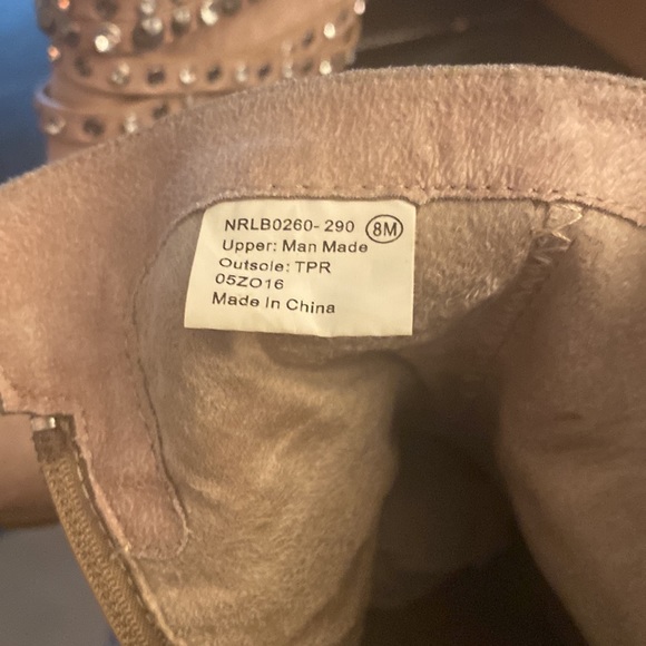 ALPHA CREAM BOOTIES - Picture 3 of 4